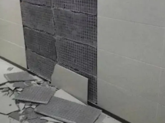 涞源县瓷砖空鼓维修公司分享下涞源县墙砖松动维修的知识